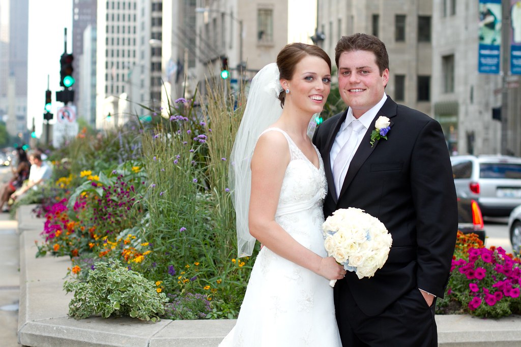 Buying And Selling Your Home For Newlyweds in Chicago